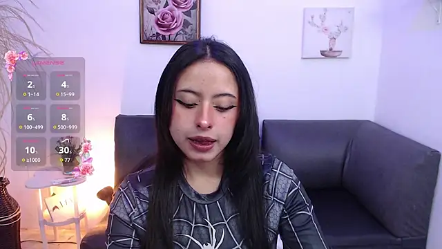 Nina petitte online show from 3, 4, 2026