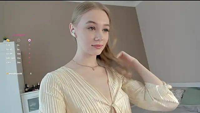 Sellina moon online show from 24, 3, 2026