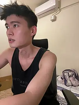 Snapshot of CalvinHY chatting on 26, 6, 2026 CalvinHY online show from 26, 6, 2026