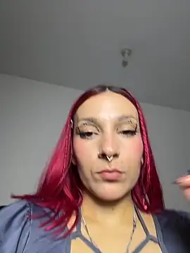 Snapshot of Amelie-RedHoney chatting on 28, 5, 2026 Amelie-RedHoney online show from 28, 5, 2026