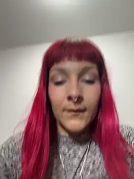 Snapshot of Amelie-RedHoney chatting on 7, 6, 2026 Amelie-RedHoney online show from 7, 6, 2026