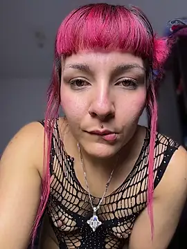 Amelie-RedHoney online show from 5, 7, 2026