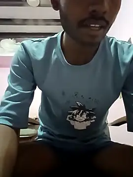 Snapshot of THA_KITTY chatting on 13, 4, 2026 THA KITTY online show from 13, 4, 2026