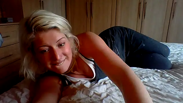 BlackbirdBay online show from 23, 3, 2026