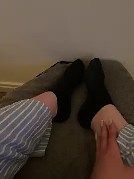 LilouPieds online show from 11, 4, 2026