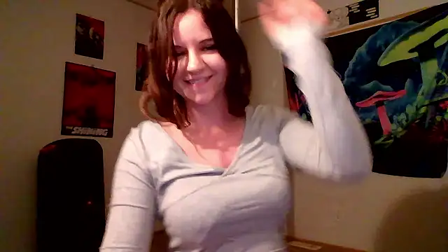Snapshot of PennyWiseD chatting on 9, 5, 2026 PennyWiseD online show from 9, 5, 2026