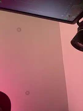 Snapshot of _spencer_boy chatting on 2, 4, 2026 spencer boy online show from 2, 4, 2026