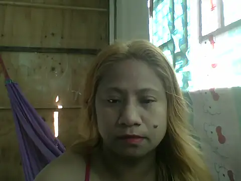 Snapshot of PinayChristine chatting on 4, 4, 2026 PinayChristine online show from 4, 4, 2026