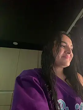 Snapshot of Alessia_Peach chatting on 27, 3, 2026 Alessia Peach online show from 27, 3, 2026