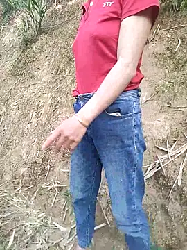 Snapshot of Lucky-beo chatting on 20, 5, 2026 Lucky-beo online show from 20, 5, 2026