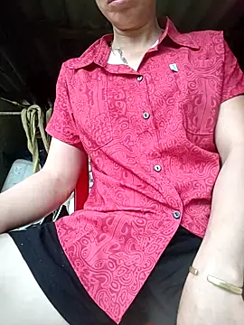 Snapshot of Lucky-beo chatting on 17, 6, 2026 Lucky-beo online show from 17, 6, 2026