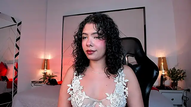 Snapshot of Celene_Rosejs chatting on 30, 6, 2026 Celene Rosejs online show from 30, 6, 2026