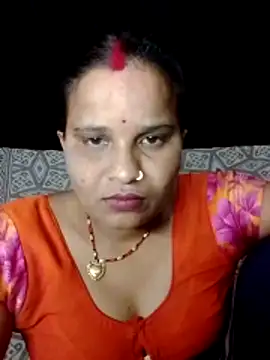Snapshot of Shivani09900 chatting on 27, 5, 2026 Shivani09900 online show from 27, 5, 2026