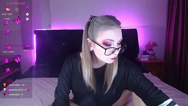 ammyska online show from 13, 4, 2026