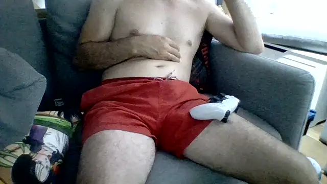 Snapshot of ACruoreX chatting on 19, 7, 2026 ACruoreX online show from 19, 7, 2026