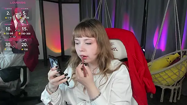 Snapshot of LeonaHicks chatting on 15, 5, 2026 LeonaHicks online show from 15, 5, 2026