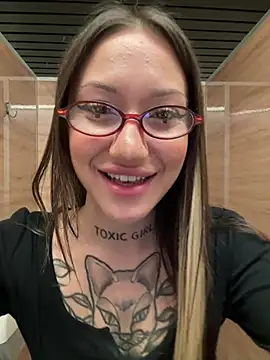 SaintSquirt online show from 25, 6, 2026