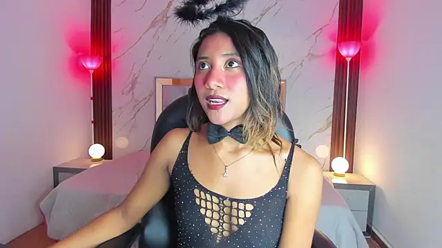EsperanzaMora online show from 28, 4, 2026