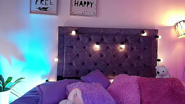 Daphne Rosse online show from 28, 7, 2026