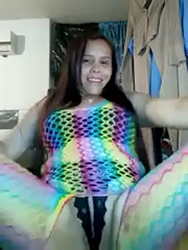 Snapshot of alexandra-queen chatting on 15, 4, 2026 alexandra-queen online show from 15, 4, 2026