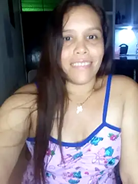 Snapshot of alexandra-queen chatting on 28, 4, 2026 alexandra-queen online show from 28, 4, 2026