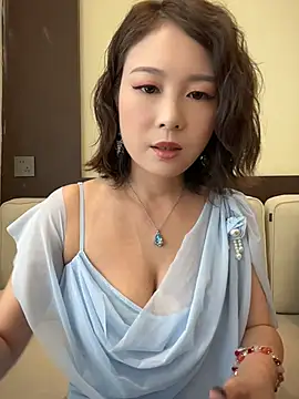 Snapshot of Lola666999 chatting on 14, 6, 2026 Lola666999 online show from 14, 6, 2026