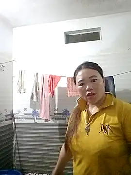 Lily Daisy online show from 25, 3, 2026