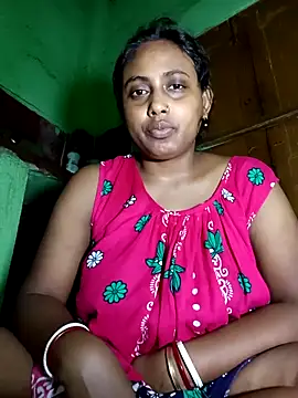 Snapshot of puja560 chatting on 4, 4, 2026 puja560 online show from 4, 4, 2026