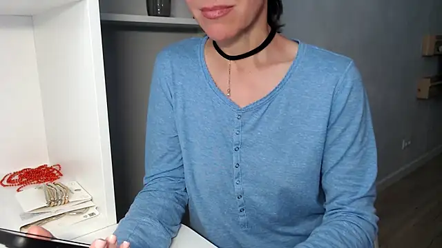 Snapshot of LadyL2026 chatting on 22, 5, 2026 LadyL2026 online show from 22, 5, 2026