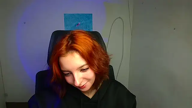 Snapshot of Butterfly_Milly chatting on 6, 4, 2026 Butterfly Milly online show from 6, 4, 2026