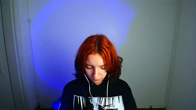 Snapshot of Butterfly_Milly chatting on 14, 5, 2026 Butterfly Milly online show from 14, 5, 2026