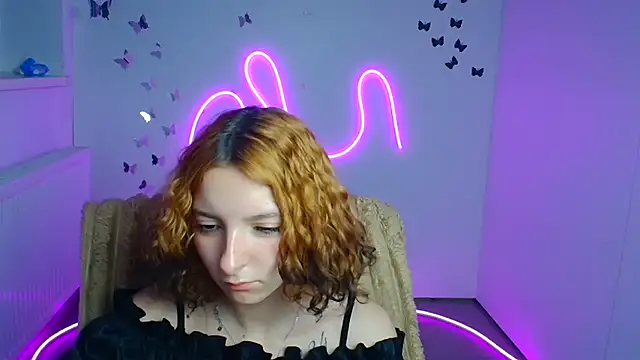 Snapshot of Butterfly_Milly chatting on 25, 6, 2026 Butterfly Milly online show from 25, 6, 2026