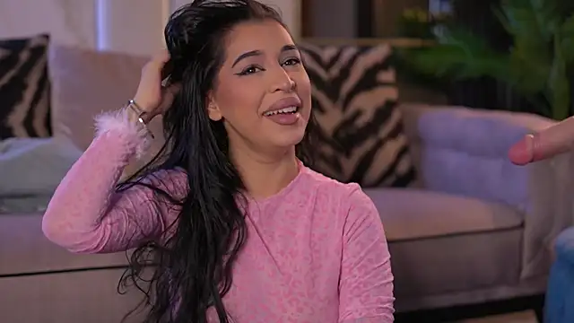 Snapshot of CherrieTeen chatting on 28, 4, 2026 CherrieTeen online show from 28, 4, 2026