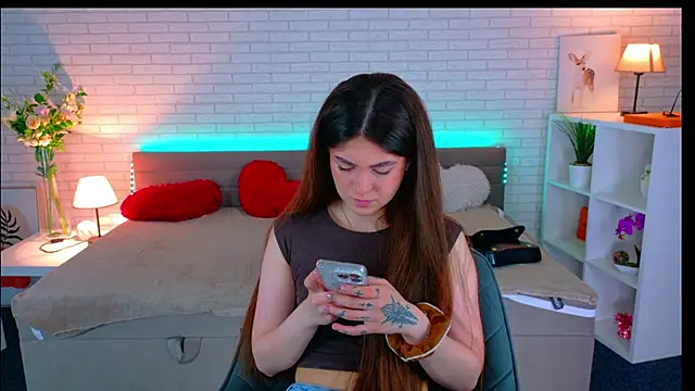 SunnyBloss online show from 6, 5, 2026