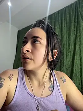 Snapshot of kimberly_peter chatting on 25, 6, 2026 kimberly peter online show from 25, 6, 2026