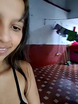 Snapshot of naty_18 chatting on 3, 4, 2026 naty 18 online show from 3, 4, 2026