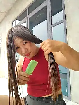 xinhxinh-cute online show from 16, 4, 2026