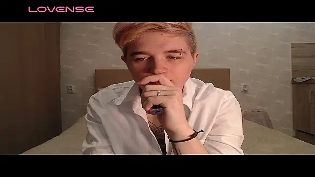 ErlineAbey online show from 30, 3, 2026