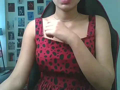 sweety gaur online show from 5, 4, 2026
