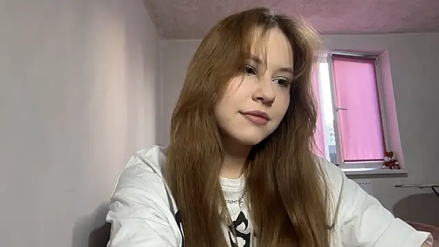 Snapshot of NyelleSpir chatting on 25, 3, 2026 NyelleSpir online show from 25, 3, 2026