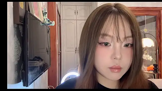 thelittlexx online show from 30, 5, 2026