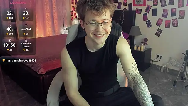 Snapshot of Thomas_Norton chatting on 25, 3, 2026 Thomas Norton online show from 25, 3, 2026