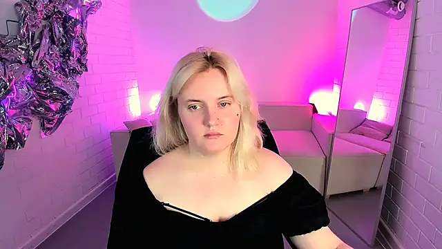 KathyBriggs online show from 18, 6, 2026