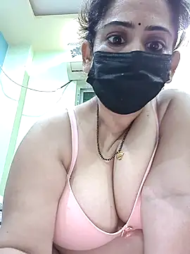 Snapshot of sonalidey5564 chatting on 26, 4, 2026 sonalidey5564 online show from 26, 4, 2026