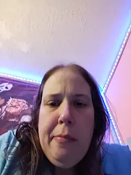 023thickandjuicy07 online show from 18, 6, 2026