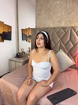 Cinthia Cortes online show from 27, 3, 2026