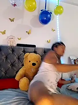 ANDRES URRIETA online show from 7, 4, 2026