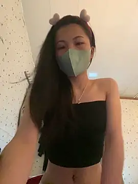 Snapshot of Mi-Lani chatting on 29, 3, 2026 Mi-Lani online show from 29, 3, 2026