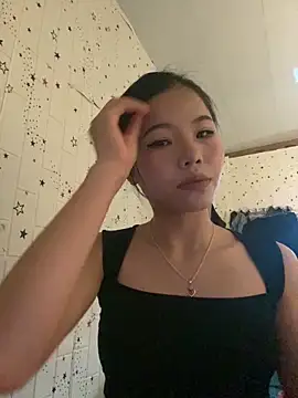 Snapshot of Mi-Lani chatting on 1, 4, 2026 Mi-Lani online show from 1, 4, 2026