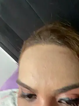 Jullyanaximeness online show from 8, 4, 2026